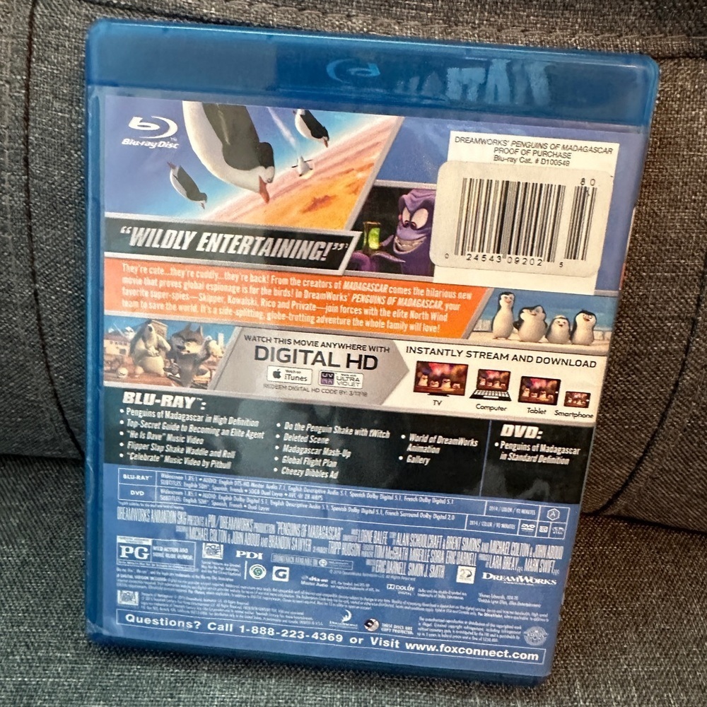 Penguins of Madagascar (Blu-ray, Digital HD & DVD) - Picture 2 of 3
